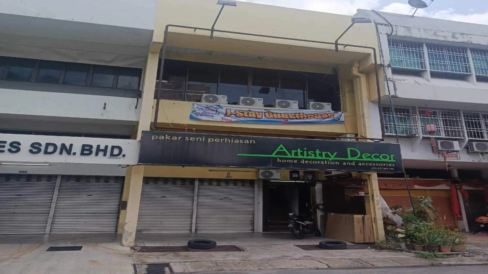 Hotel Oyo 91085 J Stay Guesthouse Jelutong