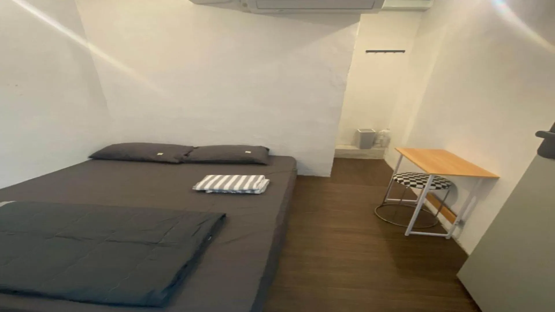 Oyo 91085 J Stay Guesthouse Jelutong Hotel